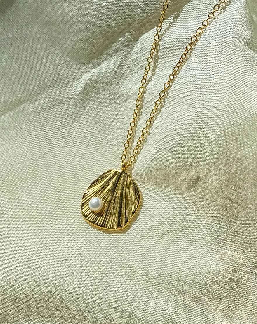 Oyster Necklace – Hyperbole Accessories